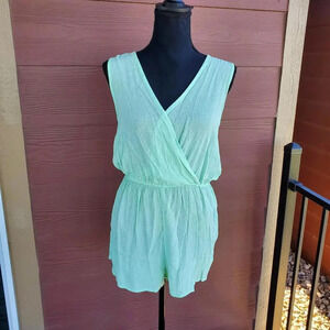 Rue21 Mint Green Romper with Lace Detail Size Small